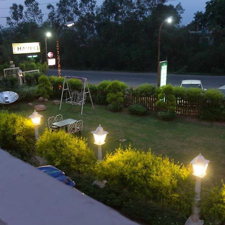 The Baghban Hotel & Resort, Baddi エクステリア 写真