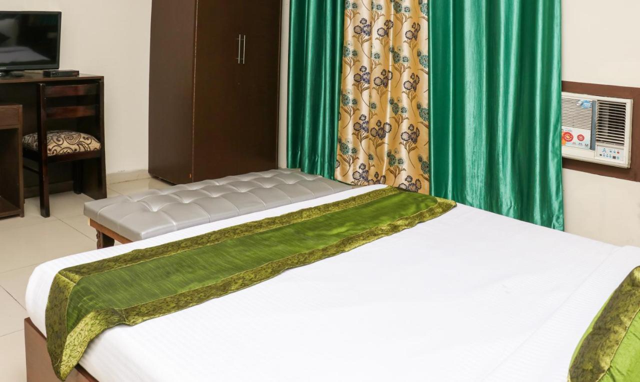 The Baghban Hotel & Resort, Baddi エクステリア 写真