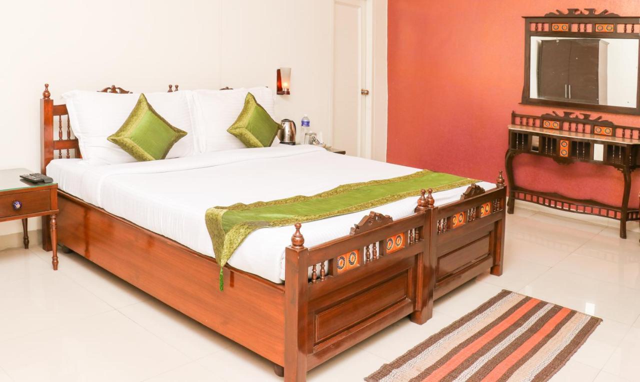 The Baghban Hotel & Resort, Baddi エクステリア 写真