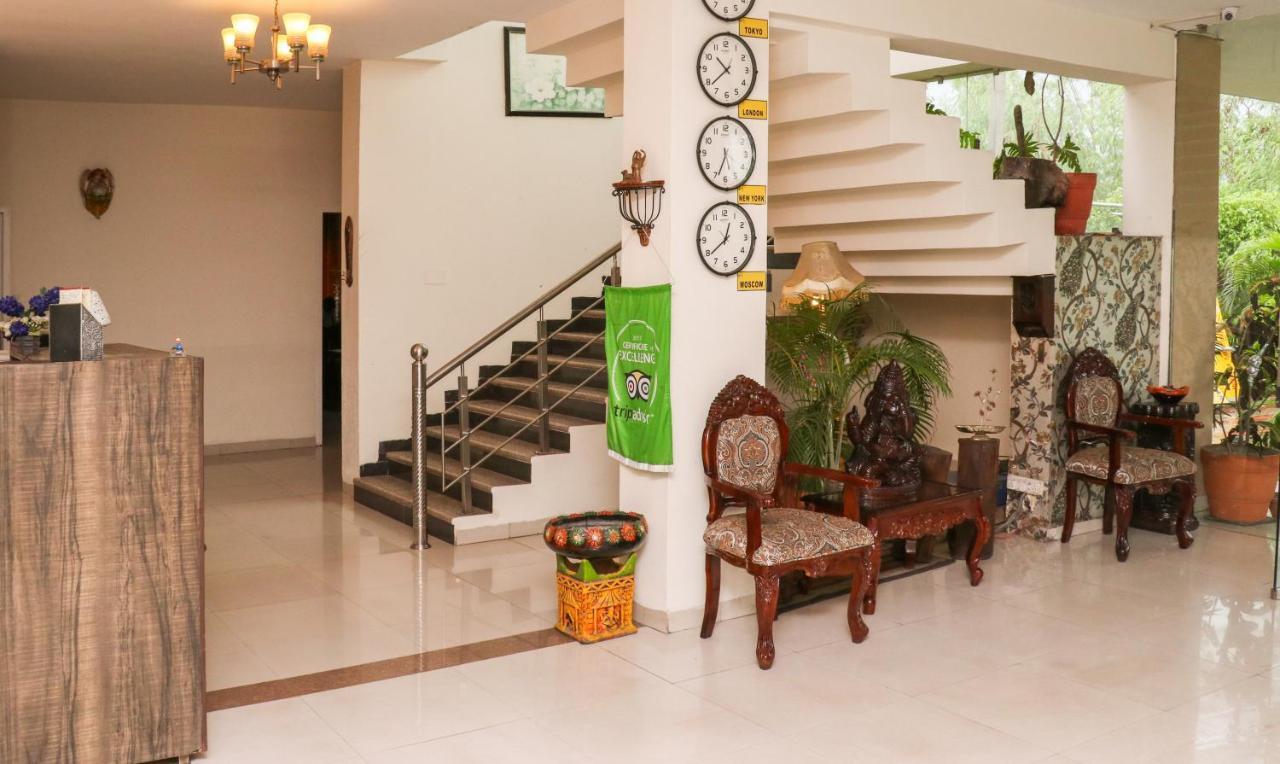 The Baghban Hotel & Resort, Baddi エクステリア 写真