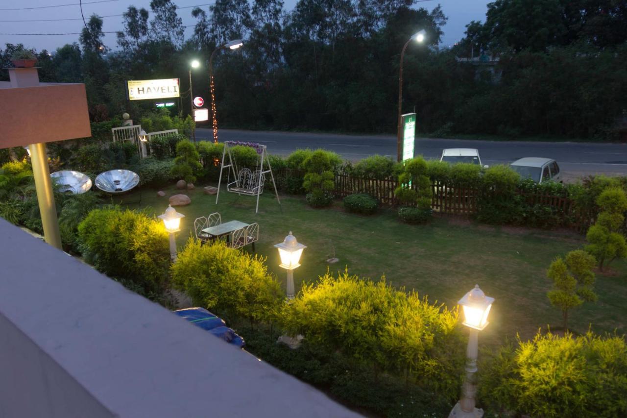 The Baghban Hotel & Resort, Baddi エクステリア 写真