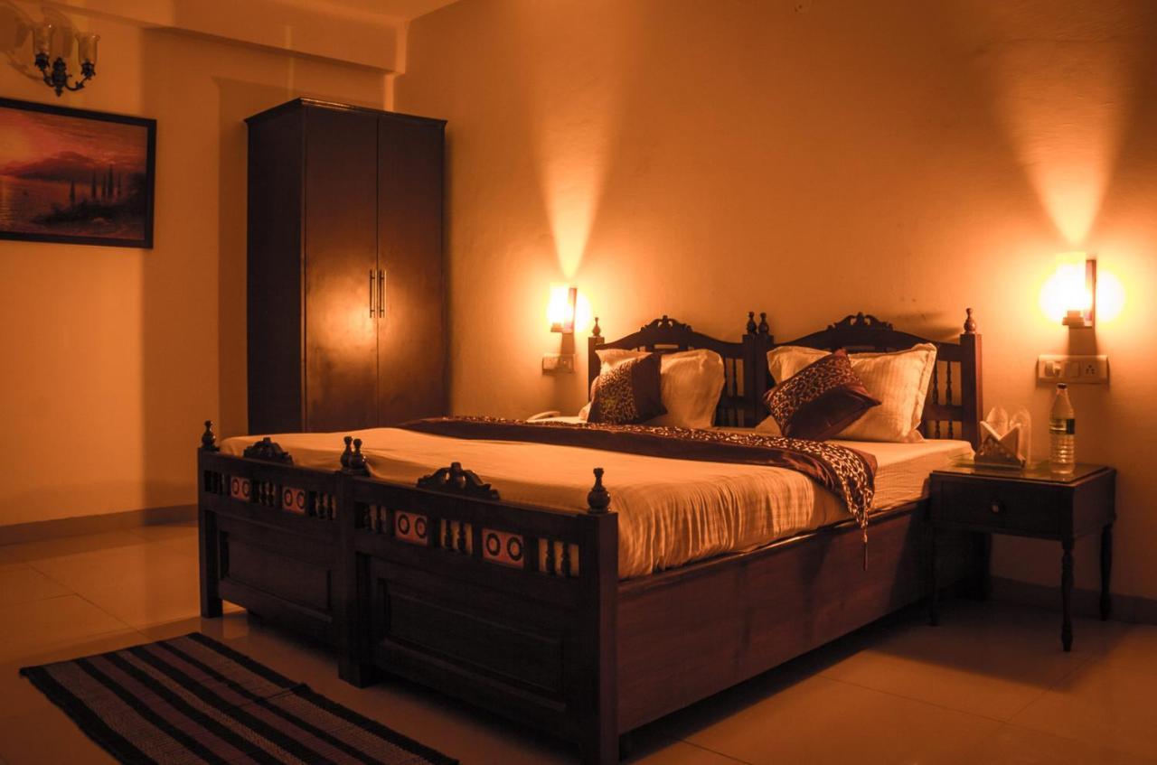 The Baghban Hotel & Resort, Baddi エクステリア 写真
