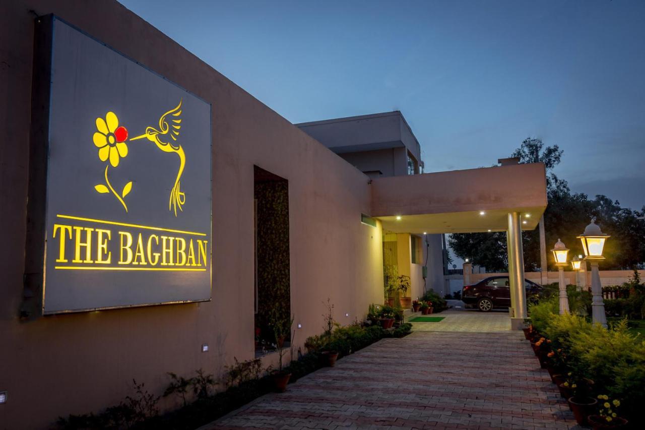 The Baghban Hotel & Resort, Baddi エクステリア 写真